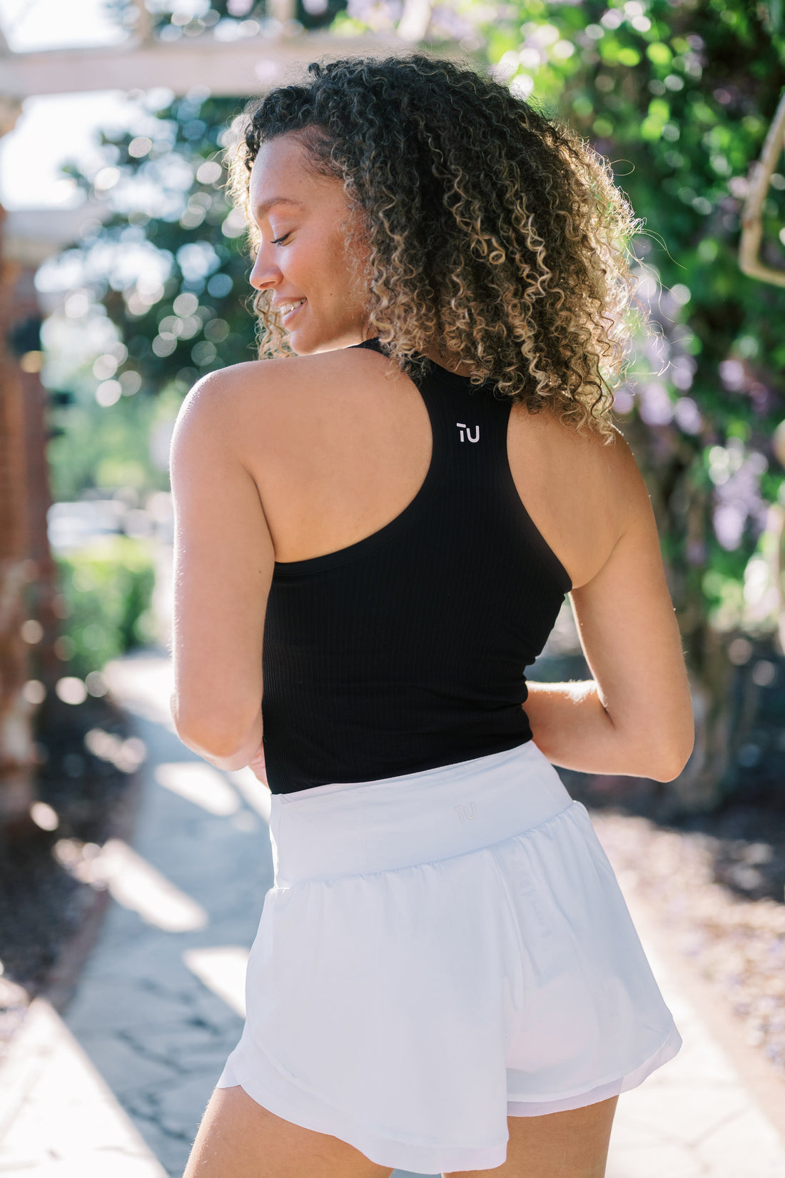 Cropped Tank Top for Workouts: Compare TU Activewear’s 2 Styles
